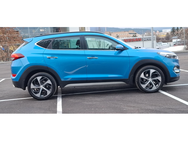 Hyundai Tucson 2.0 crdi Vertex  4х4 Automat Led Panorama - автомобили, коли, обяви за нови и употребявани 7