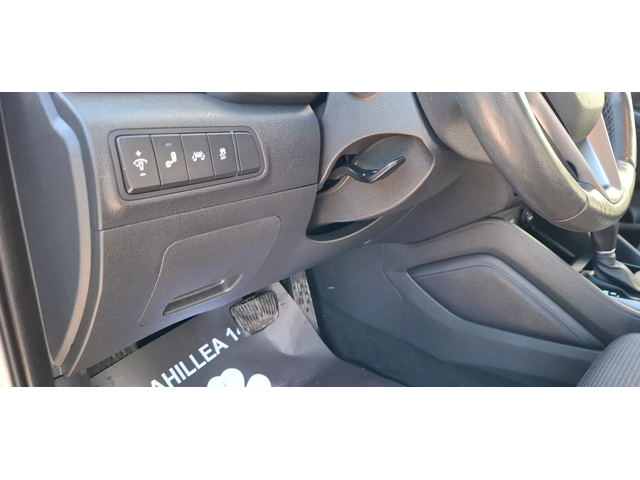 Hyundai Tucson 2.0 Awd 184kc Line  Xenon Led Aвтоматик!! - автомобили, коли, обяви за нови и употребявани 11