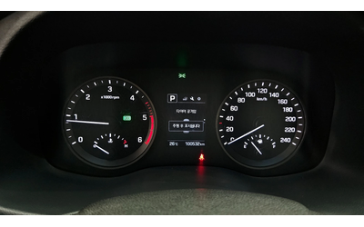 Hyundai Tucson 2.0 4WD STYLE autogeorge.com - автомобили, коли, обяви за нови и употребявани 7