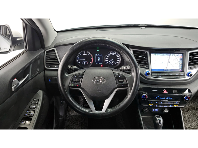 Hyundai Tucson 2.0 4WD MODERN autogeorge.com - автомобили, коли, обяви за нови и употребявани 11
