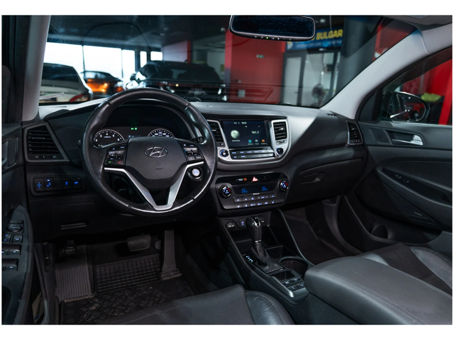 Hyundai Tucson Hyundai Tucson  - автомобили, коли, обяви за нови и употребявани 14