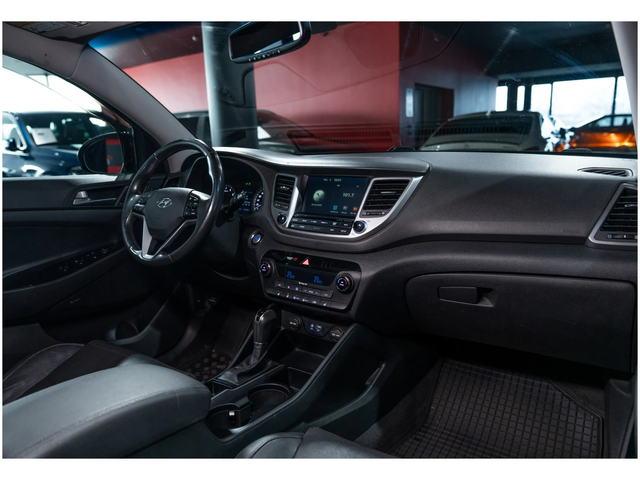 Hyundai Tucson Hyundai Tucson  - автомобили, коли, обяви за нови и употребявани 26