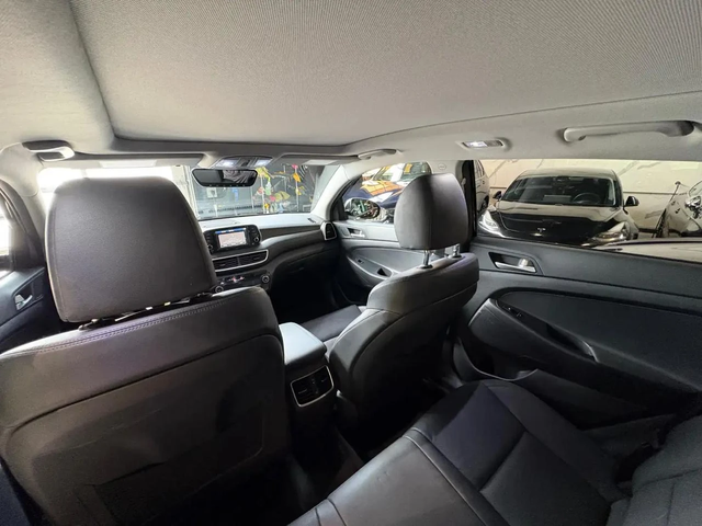 Hyundai Tucson * LUXURY* BLIND SPOTS* 360CAM* PANO* - автомобили, коли, обяви за нови и употребявани 12