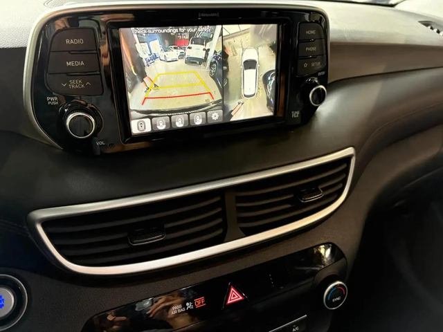 Hyundai Tucson * LUXURY* BLIND SPOTS* 360CAM* PANO* - автомобили, коли, обяви за нови и употребявани 15