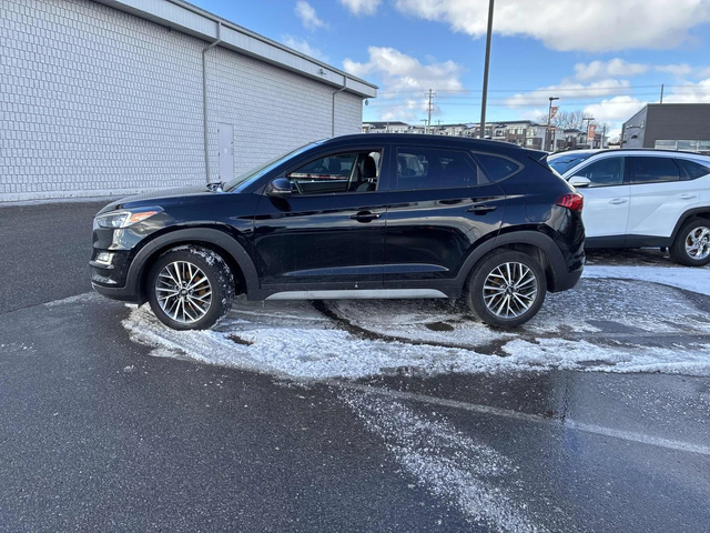 Hyundai Tucson Luxury2.4* 360* Подгреви* Пано* CarPlay* Assist - автомобили, коли, обяви за нови и употребявани 1