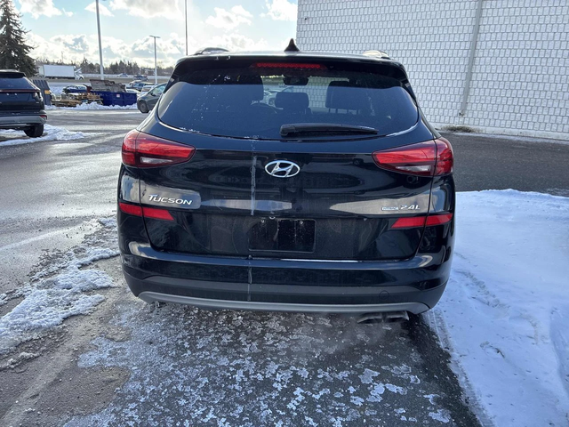 Hyundai Tucson Luxury2.4* 360* Подгреви* Пано* CarPlay* Assist - автомобили, коли, обяви за нови и употребявани 2