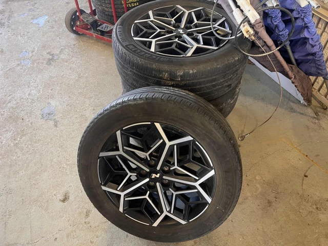 Hyundai Tucson N-LINE* Pano* Подгрев* парктроник* - автомобили, коли, обяви за нови и употребявани 5