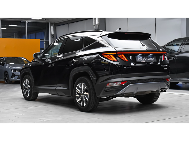 Hyundai Tucson 1.6 T-GDi COMFORT Hybrid Automatic - автомобили, коли, обяви за нови и употребявани 6