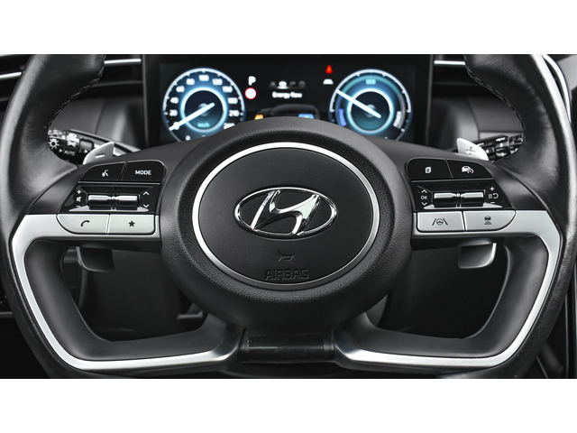 Hyundai Tucson 1.6 T-GDi PREMIUM Plug-in Hybrid 4x4 Automatic - автомобили, коли, обяви за нови и употребявани 8