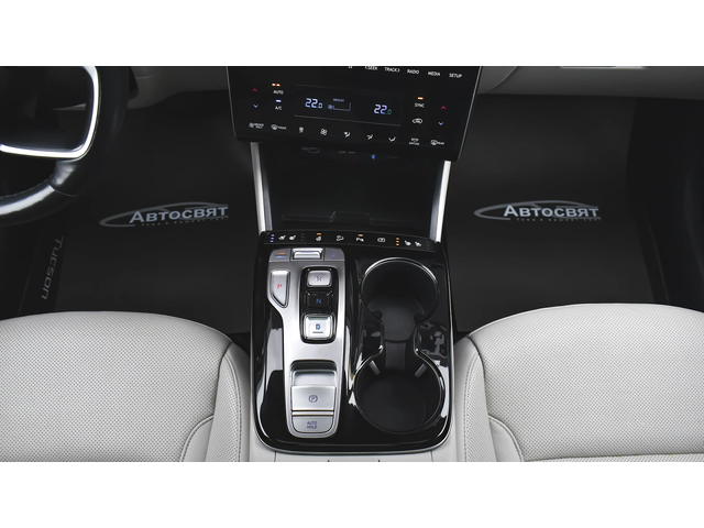 Hyundai Tucson 1.6 T-GDi PREMIUM Plug-in Hybrid 4x4 Automatic - автомобили, коли, обяви за нови и употребявани 10