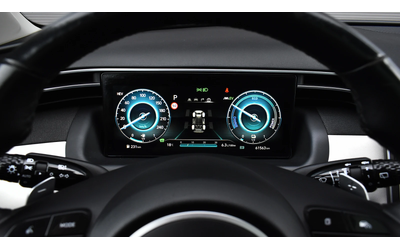 Hyundai Tucson 1.6 T-GDi PREMIUM Plug-in Hybrid 4x4 Automatic - автомобили, коли, обяви за нови и употребявани 11