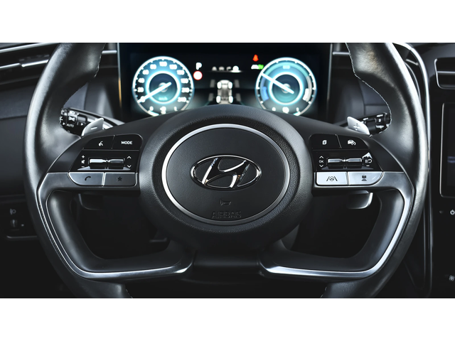 Hyundai Tucson 1.6 T-GDi PREMIUM Plug-in Hybrid 4x4 Automatic - автомобили, коли, обяви за нови и употребявани 8