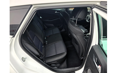 Hyundai Tucson 1.7CRDI/115/2WD/Xpossible - автомобили, коли, обяви за нови и употребявани 12