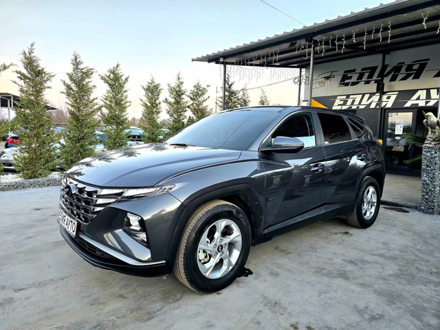 Hyundai Tucson 1.6D LONG 34ХИЛ КМ НАПЪЛНО ОБСЛУЖЕН ЛИЗИНГ 100% - автомобили, коли, обяви за нови и употребявани 1