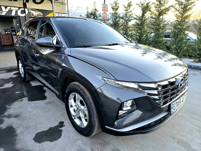 Hyundai Tucson 1.6D LONG 34ХИЛ КМ НАПЪЛНО ОБСЛУЖЕН ЛИЗИНГ 100% - автомобили, коли, обяви за нови и употребявани 4