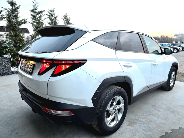 Hyundai Tucson 1.6D НАПЪЛНО ОБСЛУЖЕН 34ХИЛ КМ TOP ЛИЗИНГ 100% - автомобили, коли, обяви за нови и употребявани 8