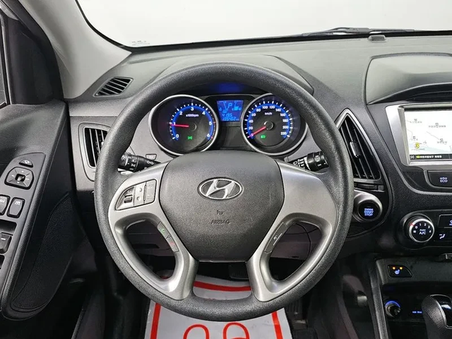 Hyundai Tucson 4Wd Smart - автомобили, коли, обяви за нови и употребявани 15