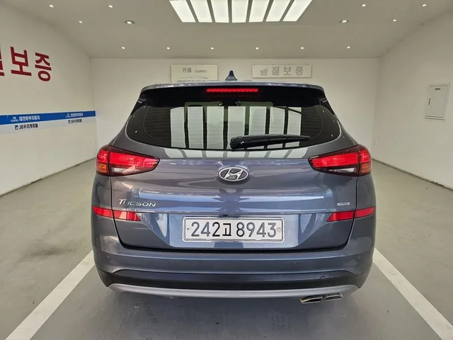 Hyundai Tucson Diesel 2.0 4Wd Smart - автомобили, коли, обяви за нови и употребявани 3
