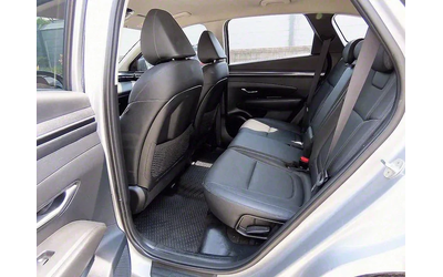 Hyundai Tucson 2.0 4Wd Modern - автомобили, коли, обяви за нови и употребявани 15