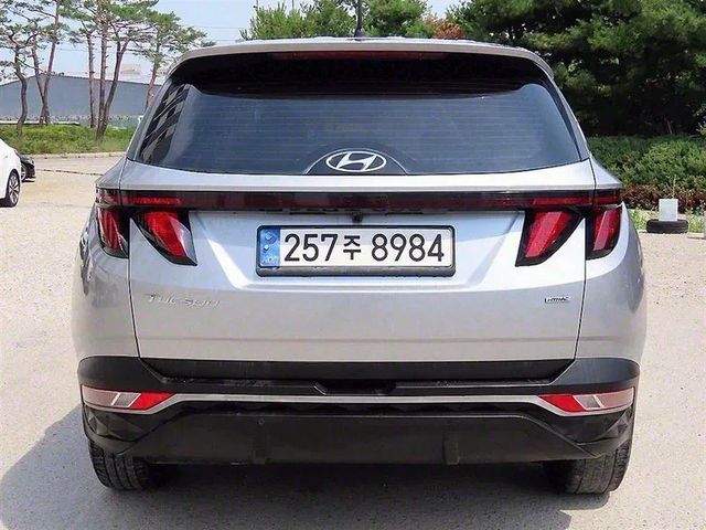 Hyundai Tucson 2.0 4Wd Modern - автомобили, коли, обяви за нови и употребявани 3