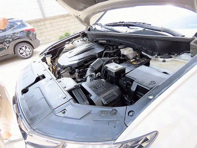 Hyundai Tucson 2.0 4Wd Modern - автомобили, коли, обяви за нови и употребявани 8