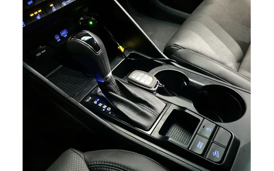 Hyundai Tucson 2.0 4Wd Smart - автомобили, коли, обяви за нови и употребявани 8