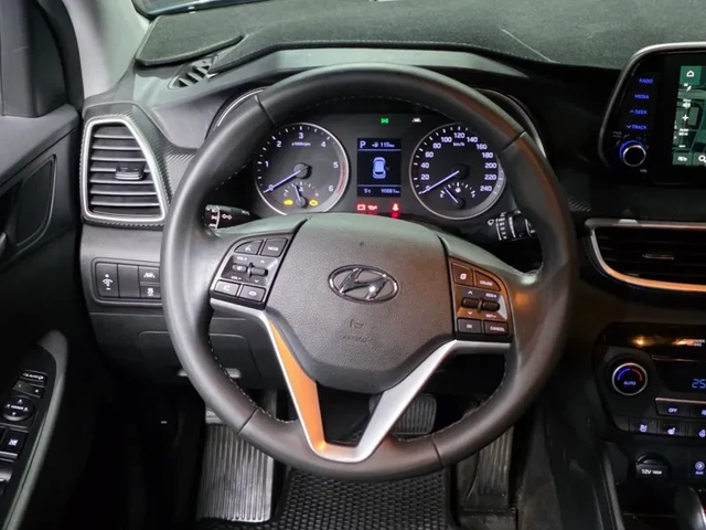 Hyundai Tucson 2.0 4Wd Modern - автомобили, коли, обяви за нови и употребявани 12