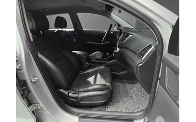 Hyundai Tucson 2.0 4Wd Modern - автомобили, коли, обяви за нови и употребявани 10