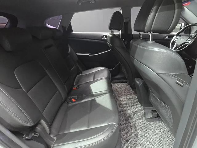 Hyundai Tucson 2.0 4Wd Modern - автомобили, коли, обяви за нови и употребявани 11