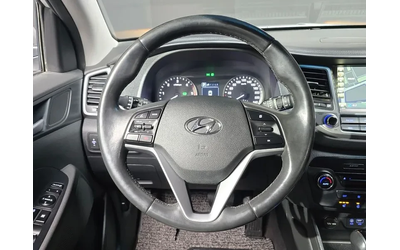 Hyundai Tucson 2.0 4Wd Modern - автомобили, коли, обяви за нови и употребявани 12
