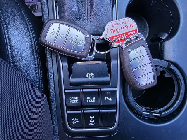 Hyundai Tucson Diesel 2.0 4Wd Premium - автомобили, коли, обяви за нови и употребявани 14