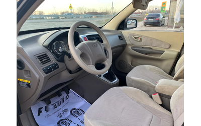 Hyundai Tucson 2.0i-140-GAS-4x4-ITALIA - автомобили, коли, обяви за нови и употребявани 13