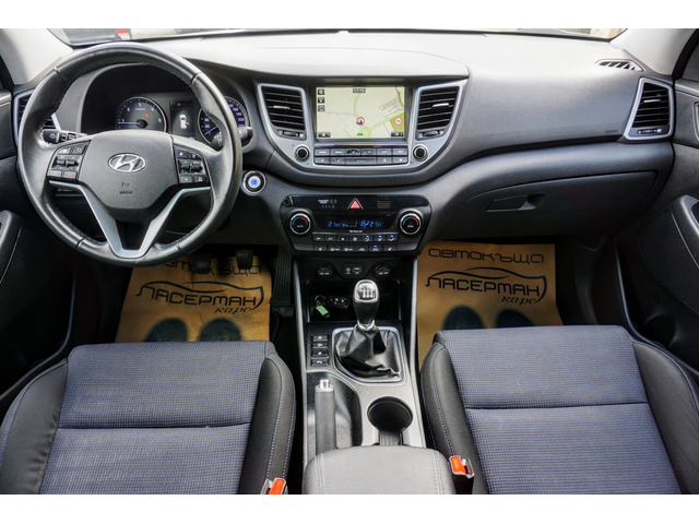 Hyundai Tucson II 1.7CRDI XPOSSIBLE - автомобили, коли, обяви за нови и употребявани 8