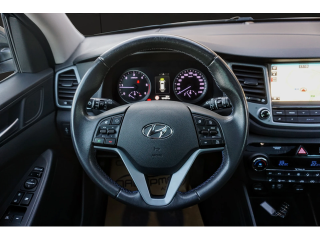 Hyundai Tucson 2.0CRDI 4WD LOCK PANORAMIC HDC - автомобили, коли, обяви за нови и употребявани 8