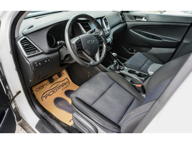 Hyundai Tucson 1.7 CRDI COMFORT PLUS PACK - автомобили, коли, обяви за нови и употребявани 4