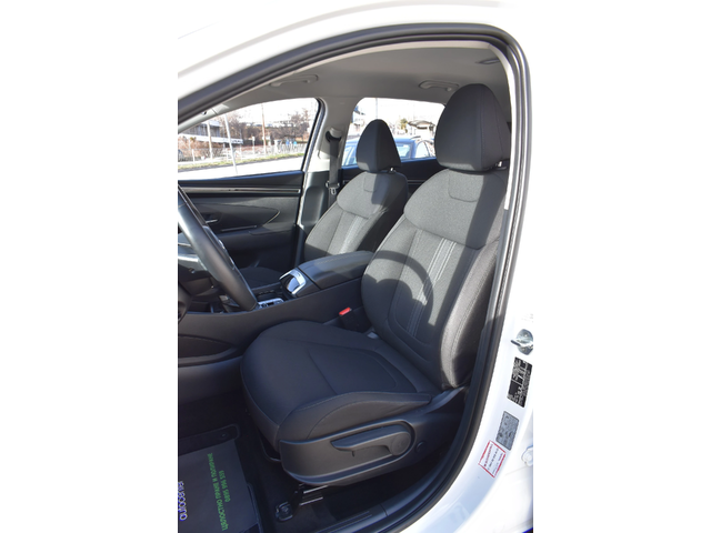 Hyundai Tucson 1.6T* FULL-LED* 40000KM!!! - автомобили, коли, обяви за нови и употребявани 10