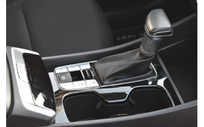 Hyundai Tucson 1.6T* FULL-LED* 40000KM!!! - автомобили, коли, обяви за нови и употребявани 13