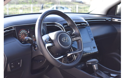 Hyundai Tucson 1.6T* FULL-LED* 40000KM!!! - автомобили, коли, обяви за нови и употребявани 9