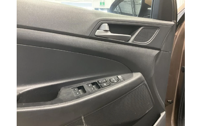 Hyundai Tucson SE* AWD* ПОДГРЕВИ* КАМЕРА* - автомобили, коли, обяви за нови и употребявани 14