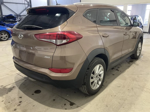 Hyundai Tucson SE* AWD* ПОДГРЕВИ* КАМЕРА* - автомобили, коли, обяви за нови и употребявани 5
