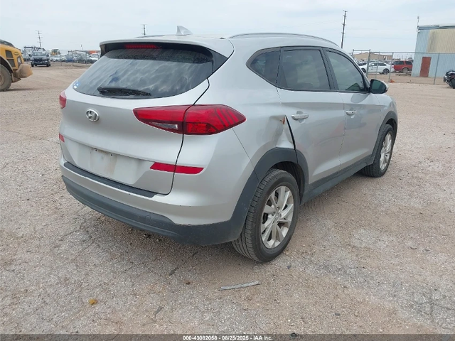 Hyundai Tucson VALUE* ПОДГРЕВ* CARPLAY* KAMEРА - автомобили, коли, обяви за нови и употребявани 5