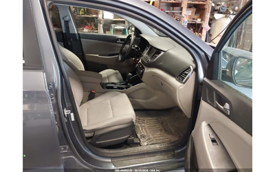 Hyundai Tucson Подгрев* Камера* Keyless - автомобили, коли, обяви за нови и употребявани 6