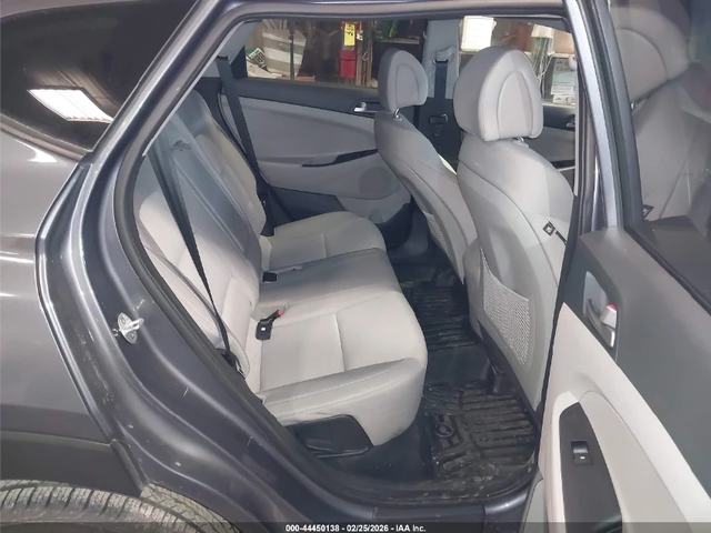 Hyundai Tucson Подгрев* Камера* Keyless - автомобили, коли, обяви за нови и употребявани 7