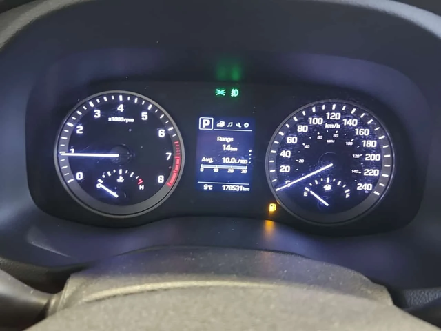 Hyundai Tucson * PREMIUM * ОТ ПРЕДСТАВИТЕЛСТВО НА HYUNDAI * - автомобили, коли, обяви за нови и употребявани 7