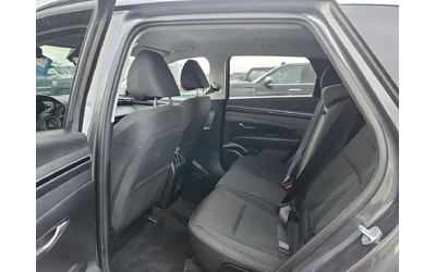 Hyundai Tucson * Awd Preferred * CARFAX * ПРЕФЕКТНО СЕРВИЗИРАНА * - автомобили, коли, обяви за нови и употребявани 9