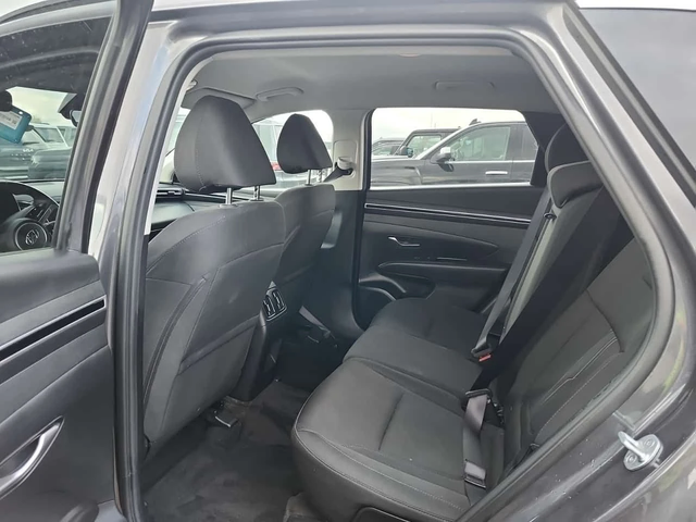 Hyundai Tucson * Awd Preferred * CARFAX * ПРЕФЕКТНО СЕРВИЗИРАНА * - автомобили, коли, обяви за нови и употребявани 9