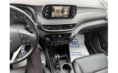 Hyundai Tucson * Luxury * ПОДГРЕВ * ПАНОРАМА * КЛИП НА МОТОРА - автомобили, коли, обяви за нови и употребявани 8