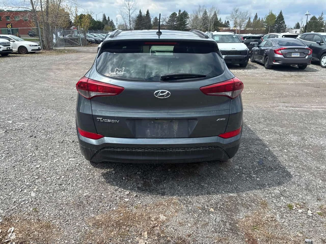 Hyundai Tucson * SE * PANO* KEYLESS* ПОДГРЕВ* - автомобили, коли, обяви за нови и употребявани 3