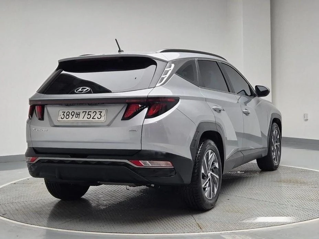 Hyundai Tucson Diesel 2.0 4WD Premium * НАЙ-ДОБРА ЦЕНА В БЪЛГАРИЯ - автомобили, коли, обяви за нови и употребявани 2