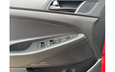 Hyundai Tucson IX35/NAVI/4X4 - автомобили, коли, обяви за нови и употребявани 13